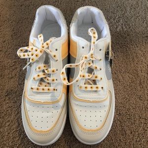 DAISY SNEAKERS